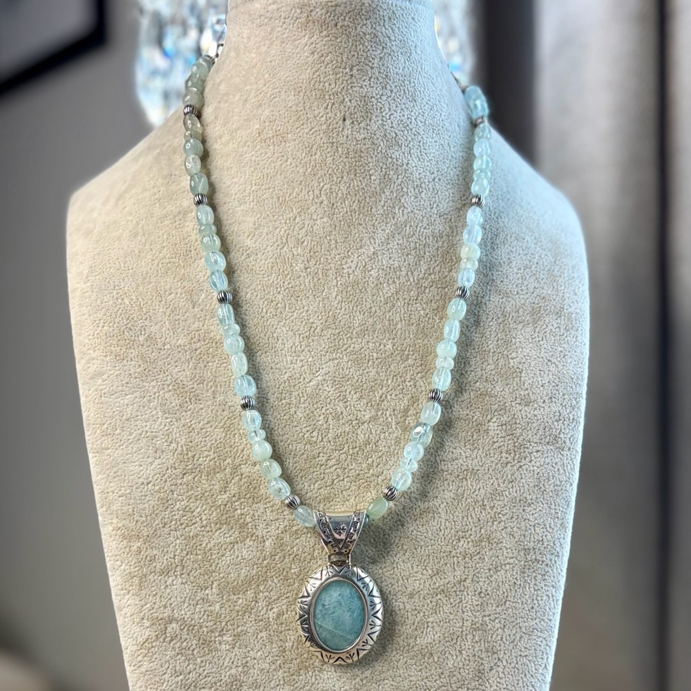 36. Carolyn Pollack Relios Milky Aquamarine Pendant Necklace